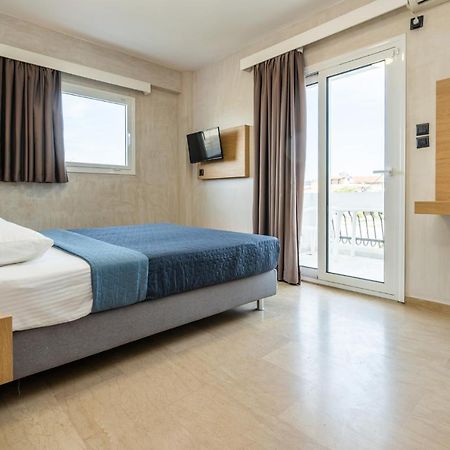 Bemyguest Comfort Zefyros 尼欧波洛伊 外观 照片
