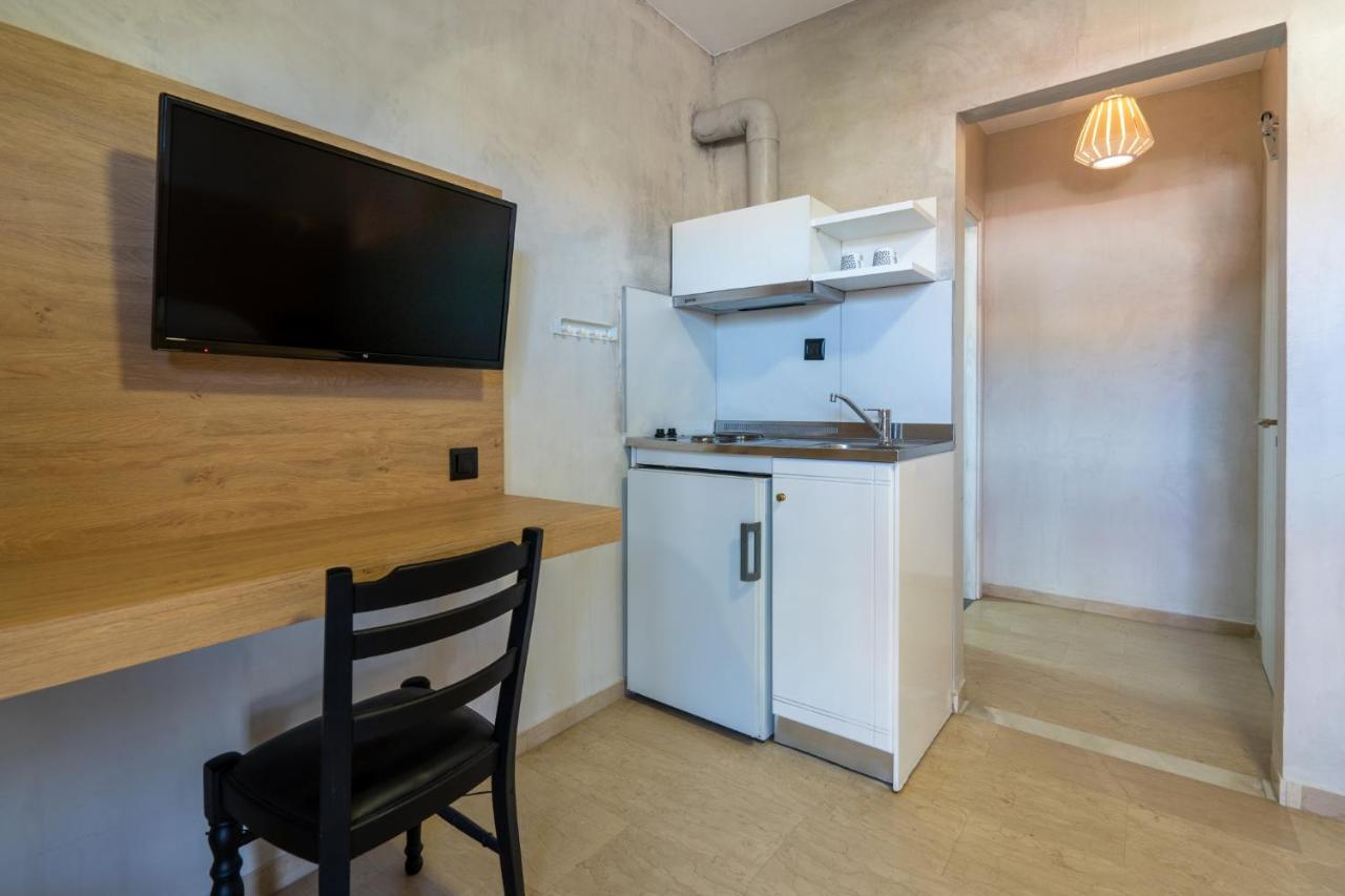Bemyguest Comfort Zefyros 尼欧波洛伊 外观 照片